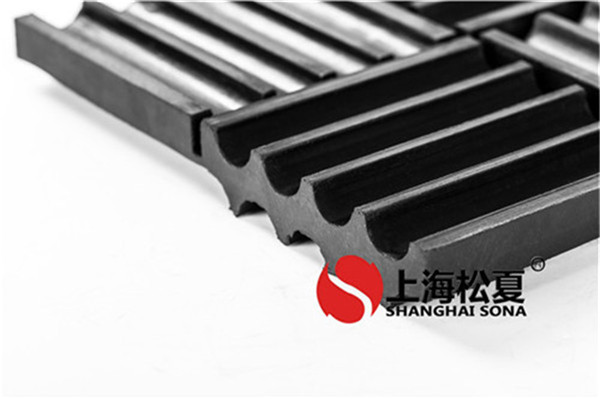 選購減震器的時候，要謹慎